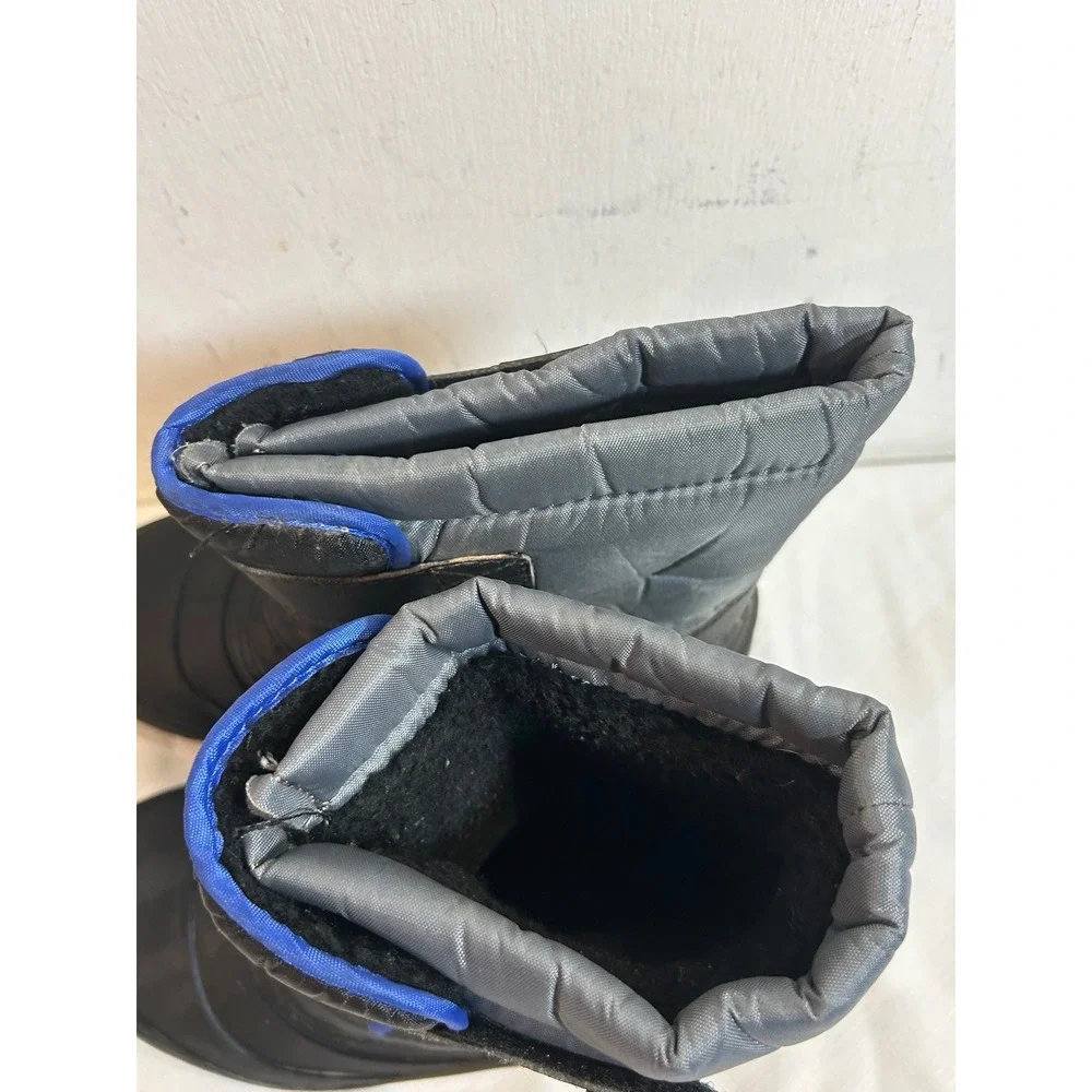 Wonder Nation Snow Boots Size 4 Black Grey Blue Quilted Hook Loop Kids